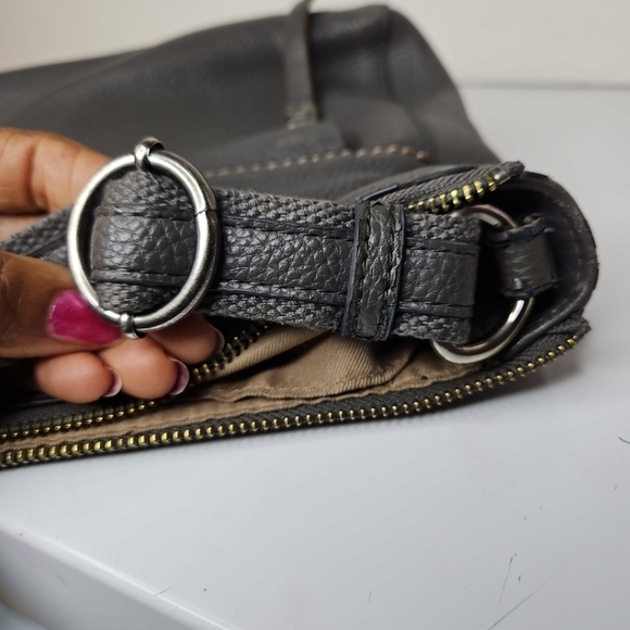 The Sak Leather Crossbody Bag With Adjustable Straps Gray Women Shoulder Bag - Picture 15 of 16